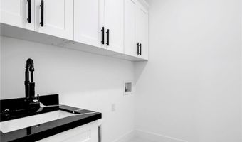 2221 Robert, Alva, FL 33920