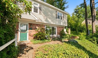 16 Lake St, Burlington, CT 06013