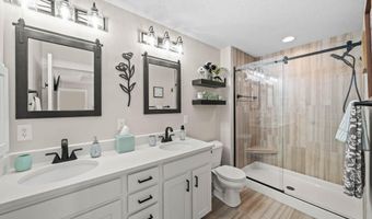 5608 Allerton Dr, Ames, IA 50014