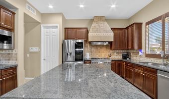 1937 E VICTORIA St, Chandler, AZ 85249