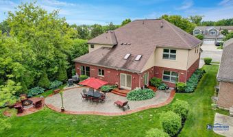 1535 S Douglas Ave, Arlington Heights, IL 60005