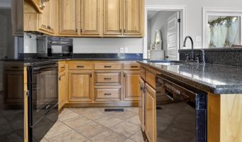 120 Shaw St, Albertville, AL 35950