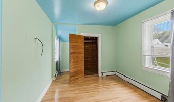 34 Intervale Rd, Cranston, RI 02910