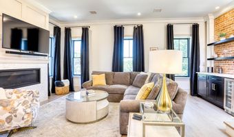 9 Eden St 3, Boston, MA 02129