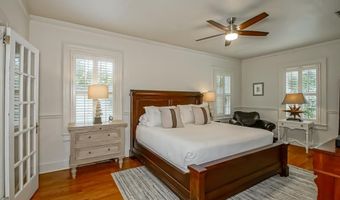 2182 Stanford Ave, Baton Rouge, LA 70808