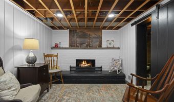 830 Redeemer Ave, Ann Arbor, MI 48103