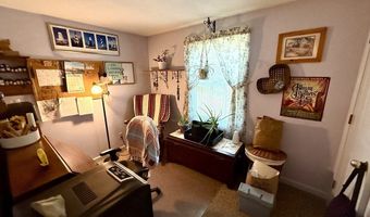 348 Nichols Rd, Barre, MA 01005