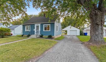 1833 N OWAISSA St, Appleton, WI 54911