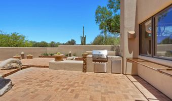 2304 FOX TAIL Trl, Carefree, AZ 85377