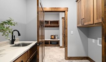 7603 RICH STRIKE Rd, Cheyenne, WY 82009