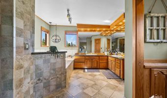 12621 Von Scheben Dr, Anchorage, AK 99516
