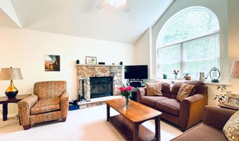9 SYCAMORE Cir, Albrightsville, PA 18210