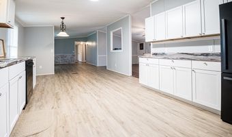 215 Twin Creeks Ln, Ashford, AL 36312