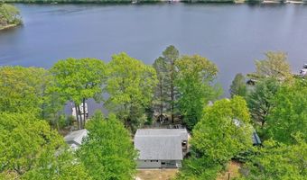 490 Courthouse Ln, Burrillville, RI 02859