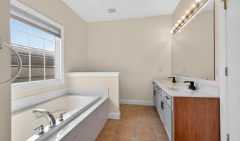 82 DORIAN Dr, Dover, DE 19904