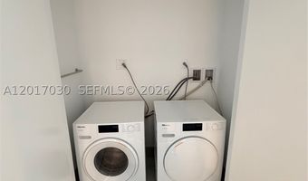 9221 E Bay Harbor Dr 309, Bay Harbor Islands, FL 33154