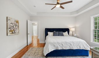 15 Strafford Ln, Bedford, NH 03110