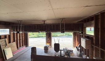 498 Town Line Rd, Bennington, VT 05201