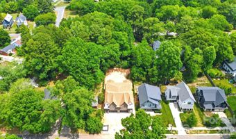 2621 Springway Dr, Charlotte, NC 28205