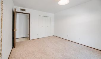 5229 Pruitt Dr, The Colony, TX 75056