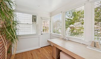 5300 WILSON Blvd, Arlington, VA 22205