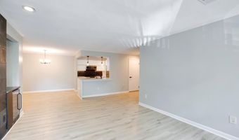 7707 LAFAYETTE FOREST Dr 21, Annandale, VA 22003
