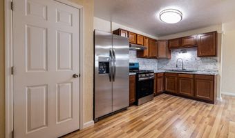 711 Anthony Dr, Belen, NM 87002