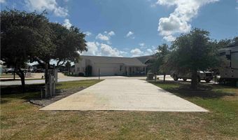 5 Augusta Cir, Aransas Pass, TX 78336