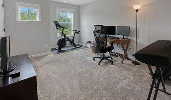 2438 Braxton Wood Ln, Apex, NC 27523