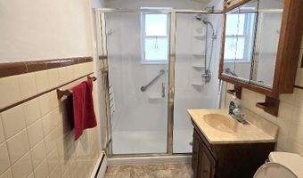 2528 SW Broder St SW, Allentown, PA 18103
