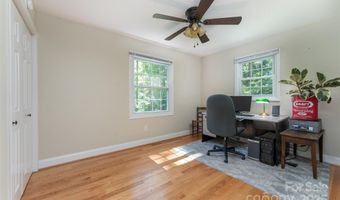 22 Glen Cove Rd, Arden, NC 28704