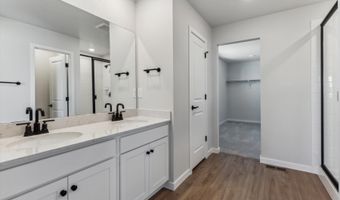 3383 N Irvington St, Aurora, CO 80019