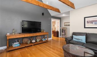27 W Willow Ln, Charlestown, RI 02813