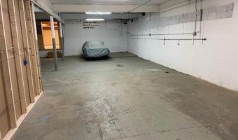 464 Putney Rd, Brattleboro, VT 05301