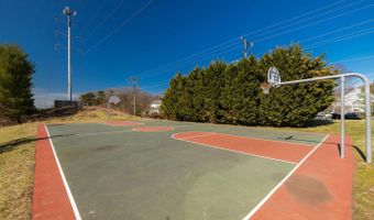 6537 PARISH GLEBE Ln, Alexandria, VA 22315