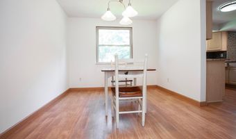 724 Hunters Run, Columbus, OH 43230