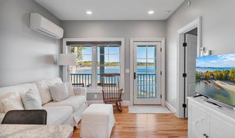 451 Appletree Point Rd, Burlington, VT 05408