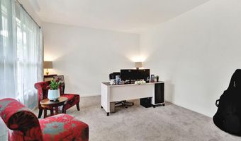 355 WESTVIEW Dr, Akron, PA 17501