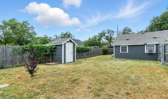 714 N Walnut St, Weatherford, TX 76086