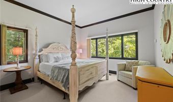169 Goldfinch Ct, Banner Elk, NC 28604