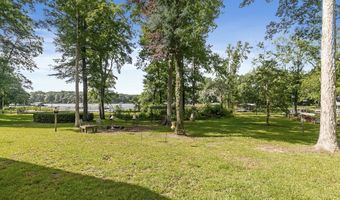 668 Lake Front Dr, Abbeville, AL 36310
