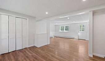 41 Elk Dr, Bedford, NH 03110