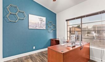 2555 N TAMARISK St, Chandler, AZ 85224