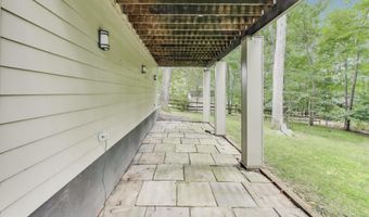 8806 FOX HILLS Trl, Potomac, MD 20854