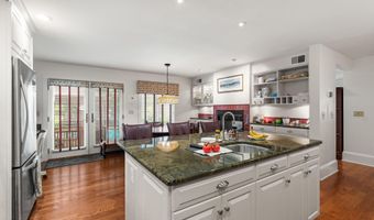 567 Deal Pkwy, Allenhurst, NJ 07711