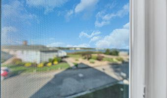 20 Starboard St, Beachwood, NJ 08722