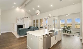 1040 Sugar Bars Dr, Lucas, TX 75002