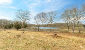 101 Kenyon Farm Rd, Narragansett, RI 02882