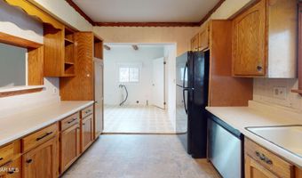 202 Bell Ave, Altoona, PA 16602
