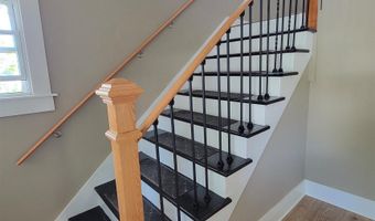 104 John St, Bennington, VT 05201